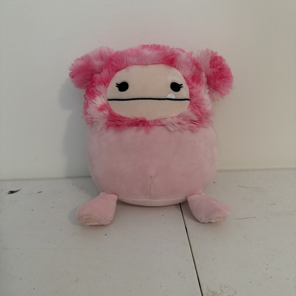 Squishmallows 10" Hailey Pink Bigfoot Retired Original Plush Toy 2021